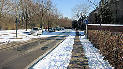 Straße mit Schnee