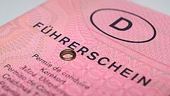 Bild einers Papierführerscheins