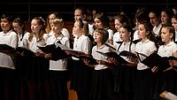 Kinder singen im Chor