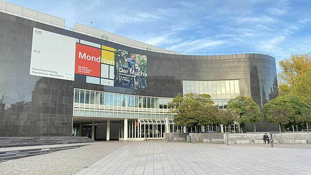 Das Gebäude vom K20 auf dem Grabbeplatz