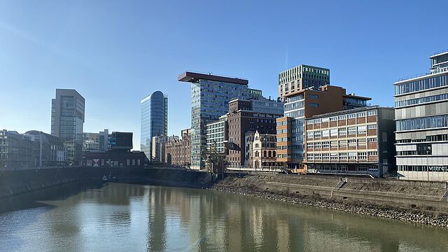 Büros im Medienhafen