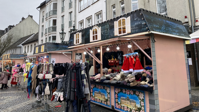 Die Buden auf dem Markt